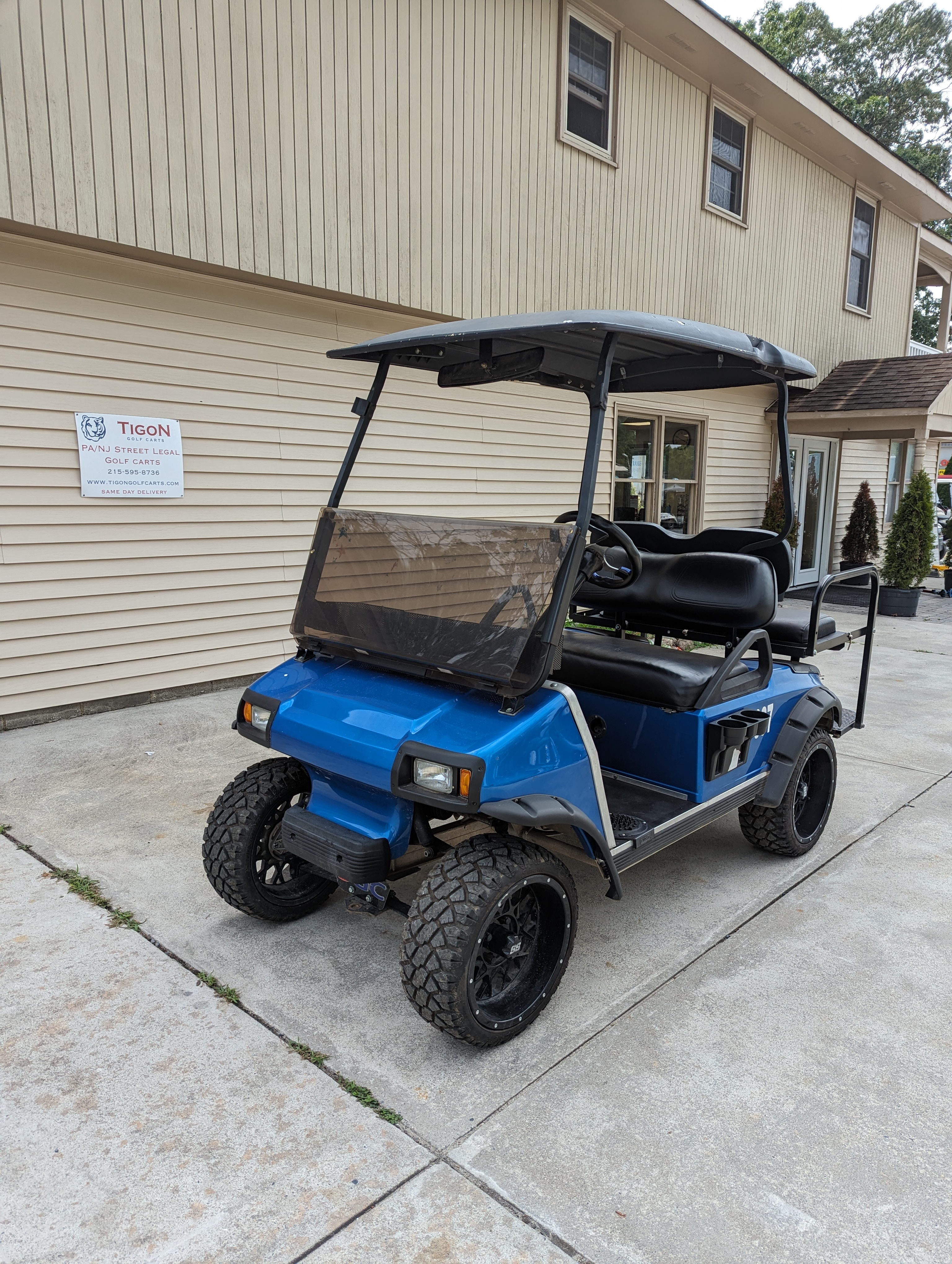 1981 Club Car DS Electric - Tigon Golf Carts