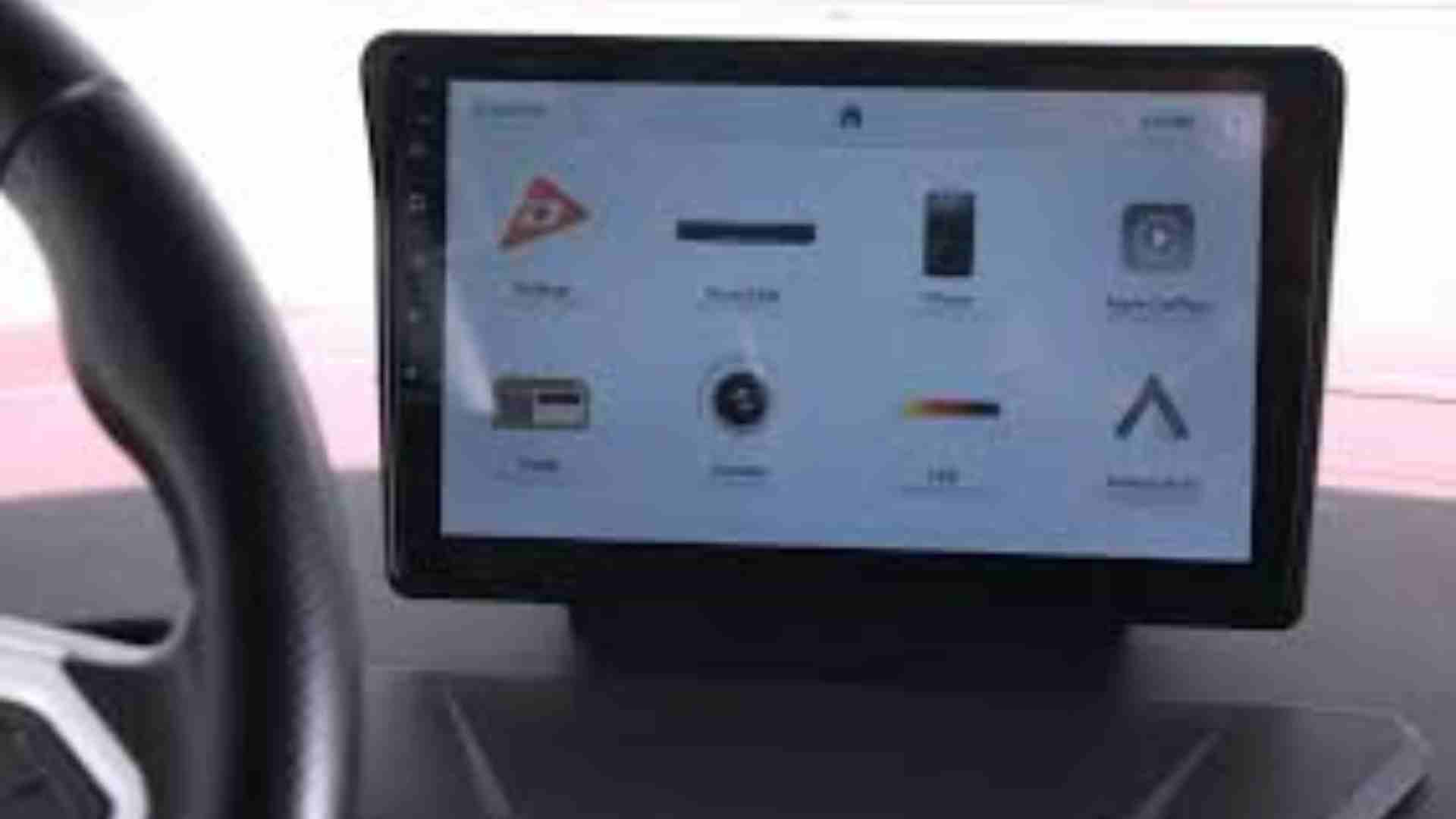 How to connect my iPhone to the Apple CarPlay on my DENAGO EV