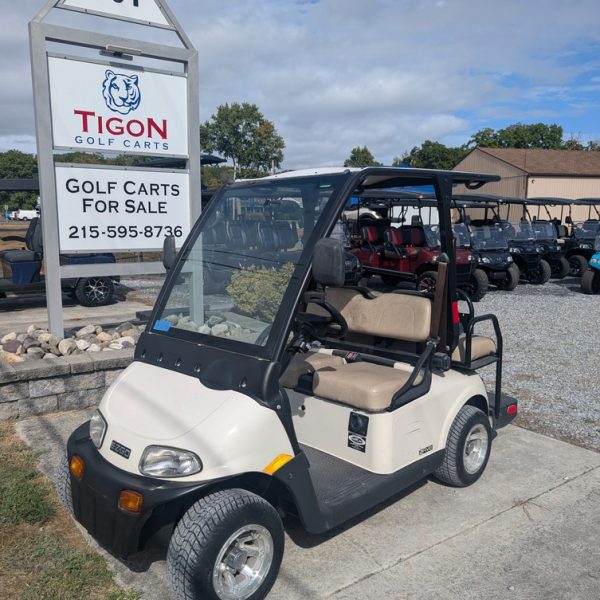 EZGO® RXV White In Ocean View NJ