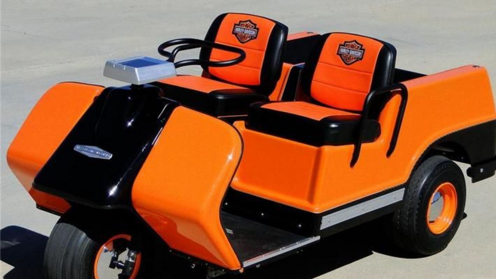 Perfectly-Restored Harley-Davidson Golf Cart Is up for Grabs TIGON GOLF CARTS (1)