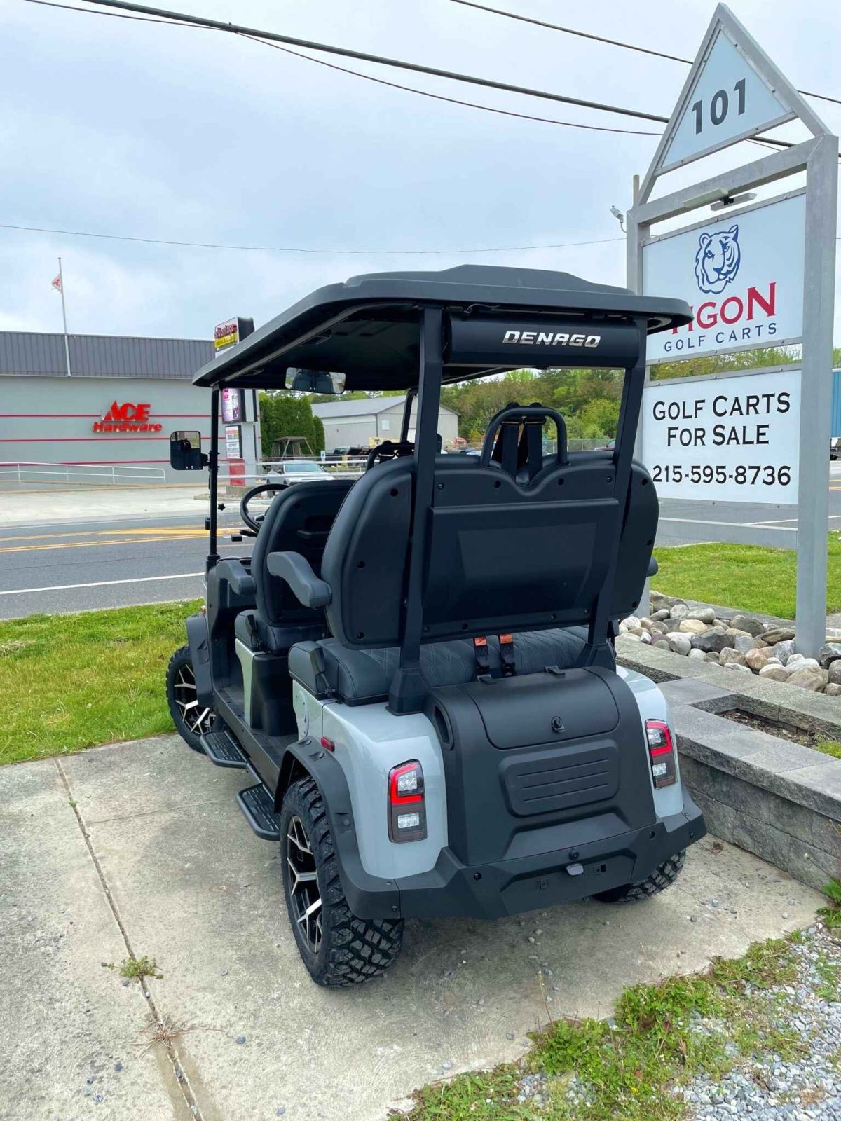 DENAGO® ROVER XL Gray In Hatfield PA