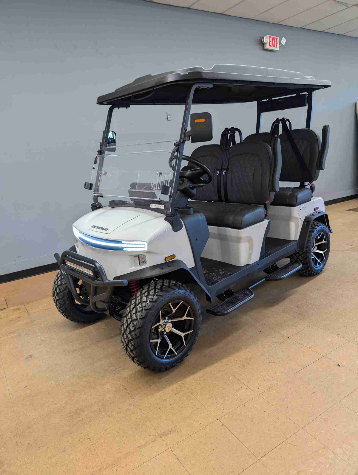 DENAGO® ROVER XL White In Pocono Pines PA