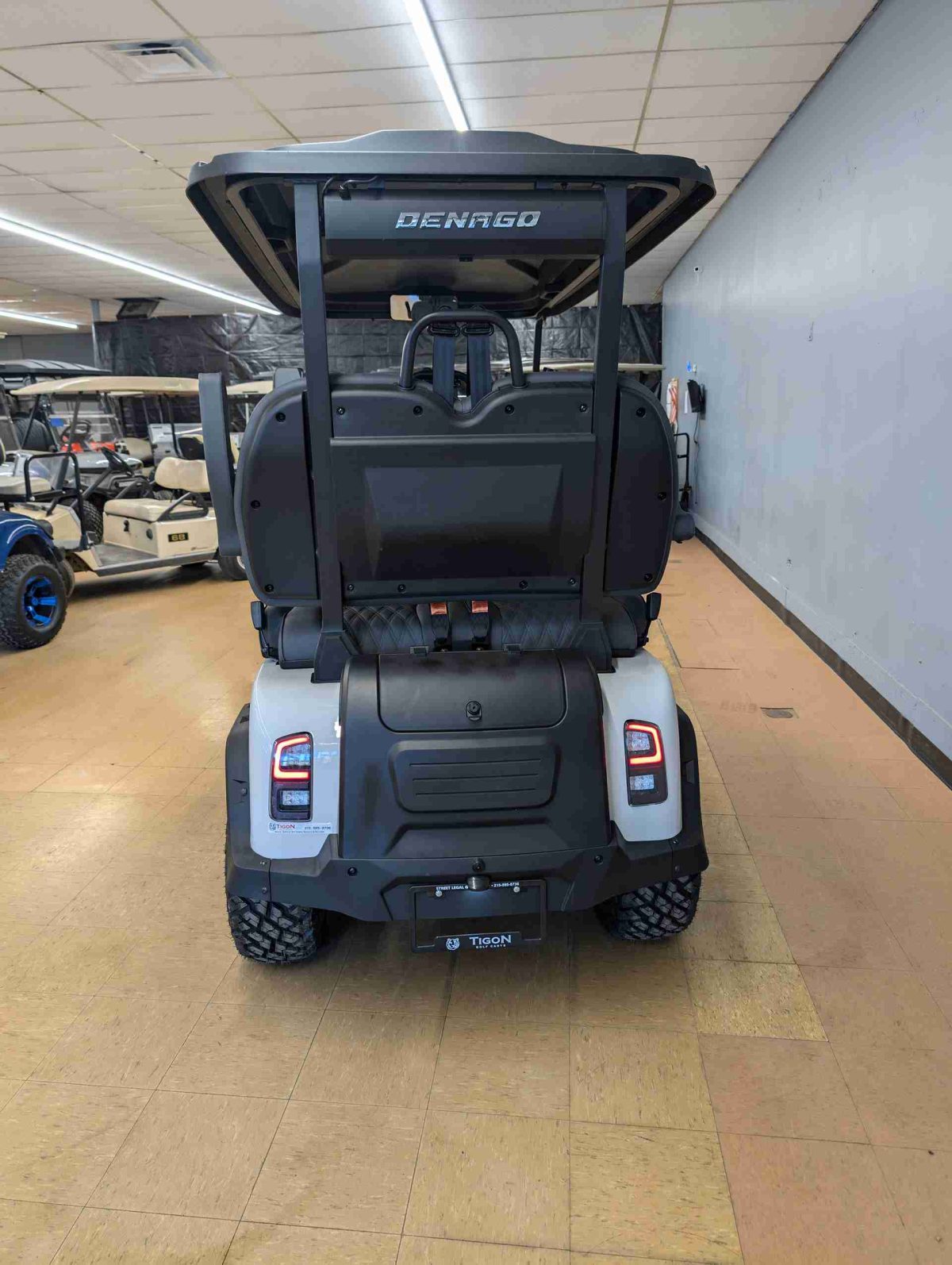 DENAGO® ROVER XL White In Pocono Pines PA