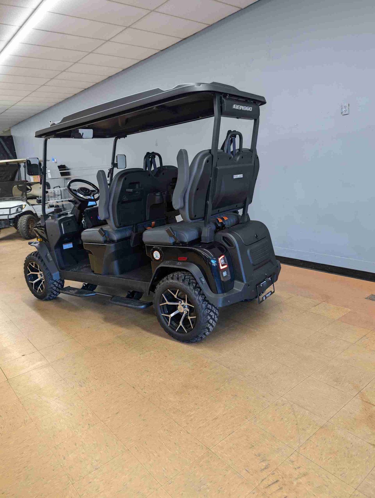 DENAGO® ROVER XL Black In Pocono Pines PA
