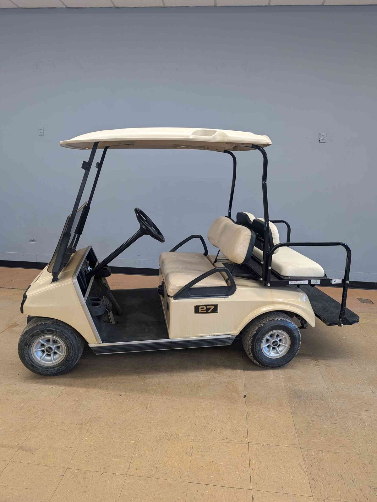 CLUB CAR® DS Beige In Pocono Pines PA