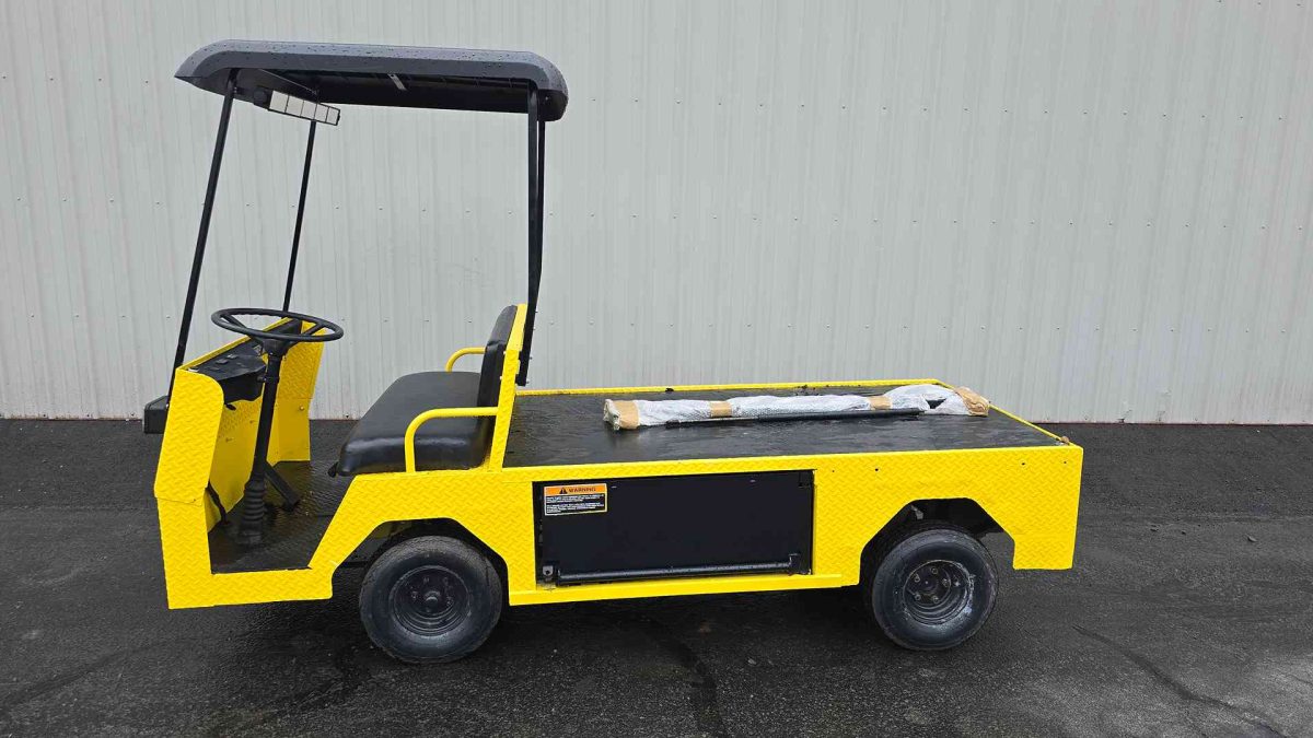CUSHMAN® TITAN FLATBED Yellow In Scranton Wilkes-Barre PA