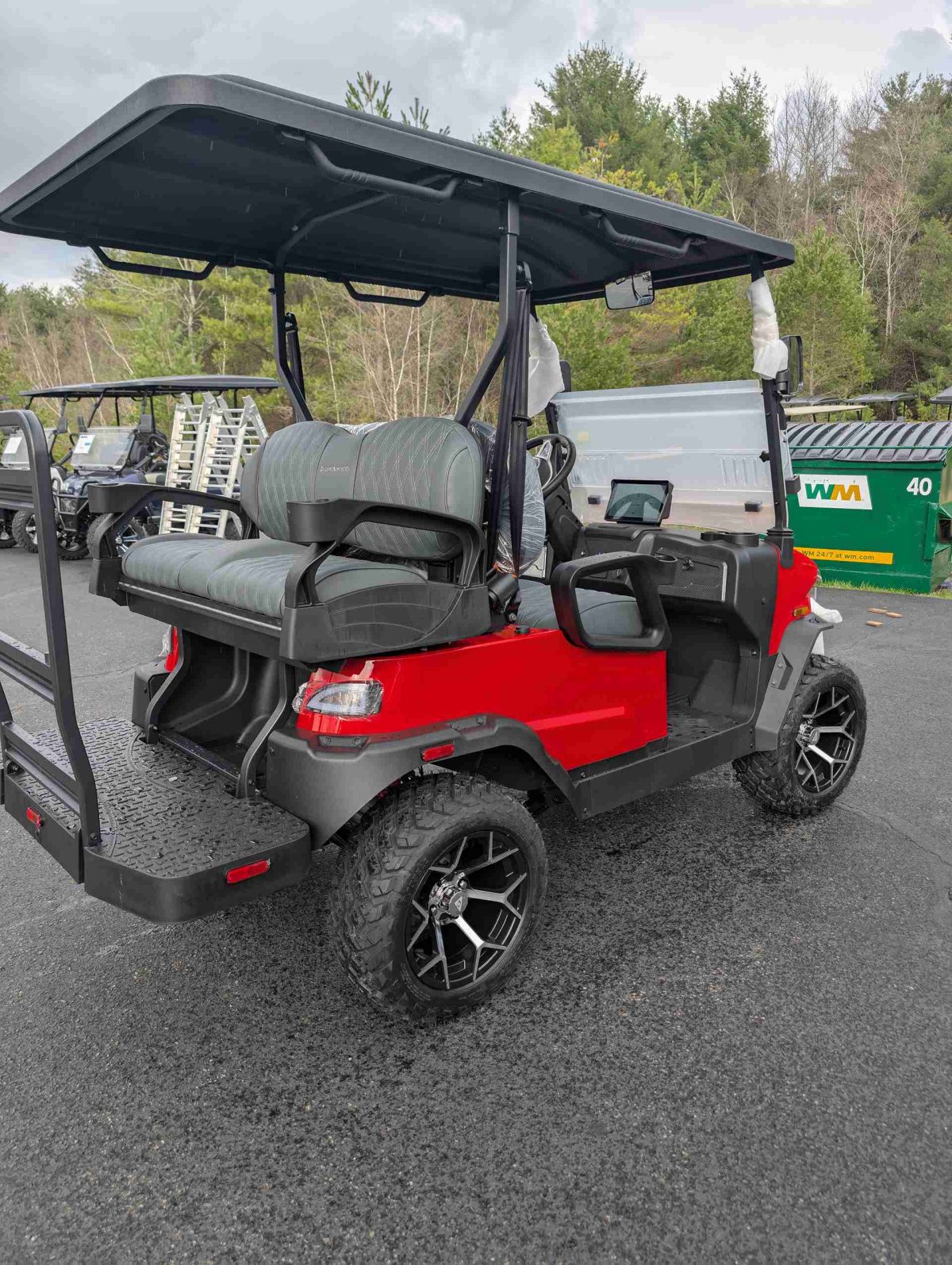 DENAGO® NOMAD XL Red In Pocono Pines PA