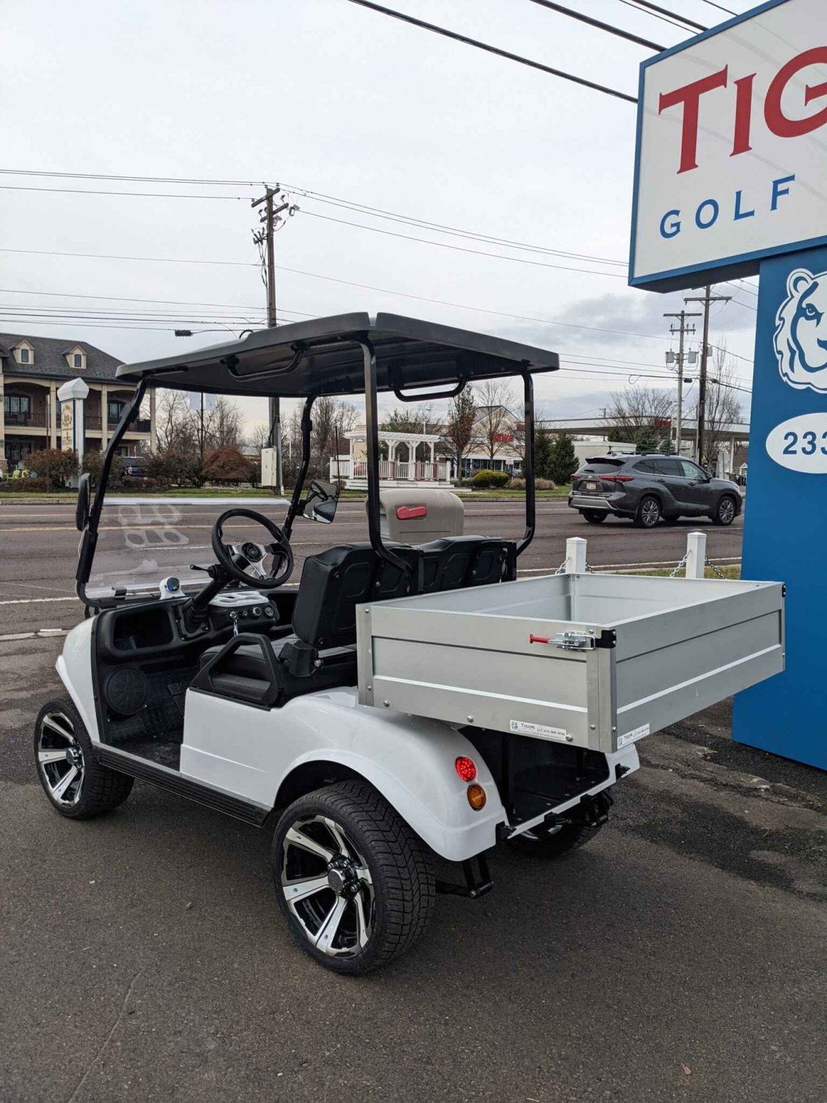 EVOLUTION® TURFMAN 200 White In Scranton Wilkes-Barre PA