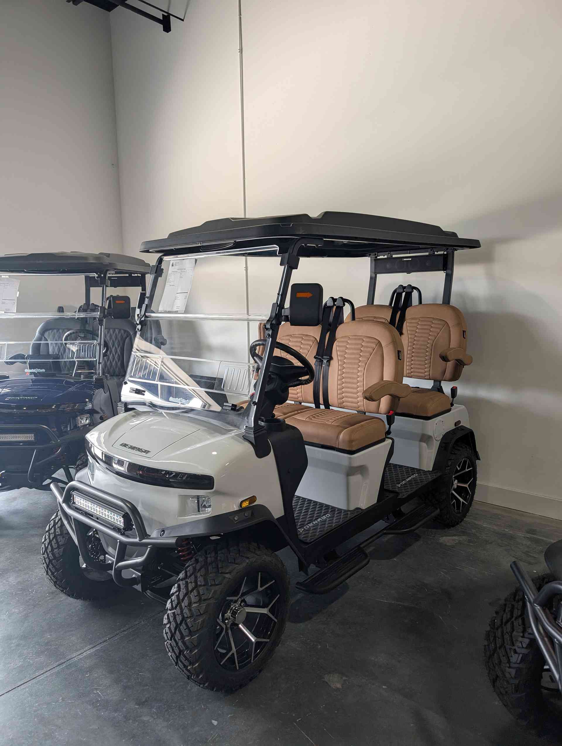 DENAGO® ROVER XL White In Lecanto FL