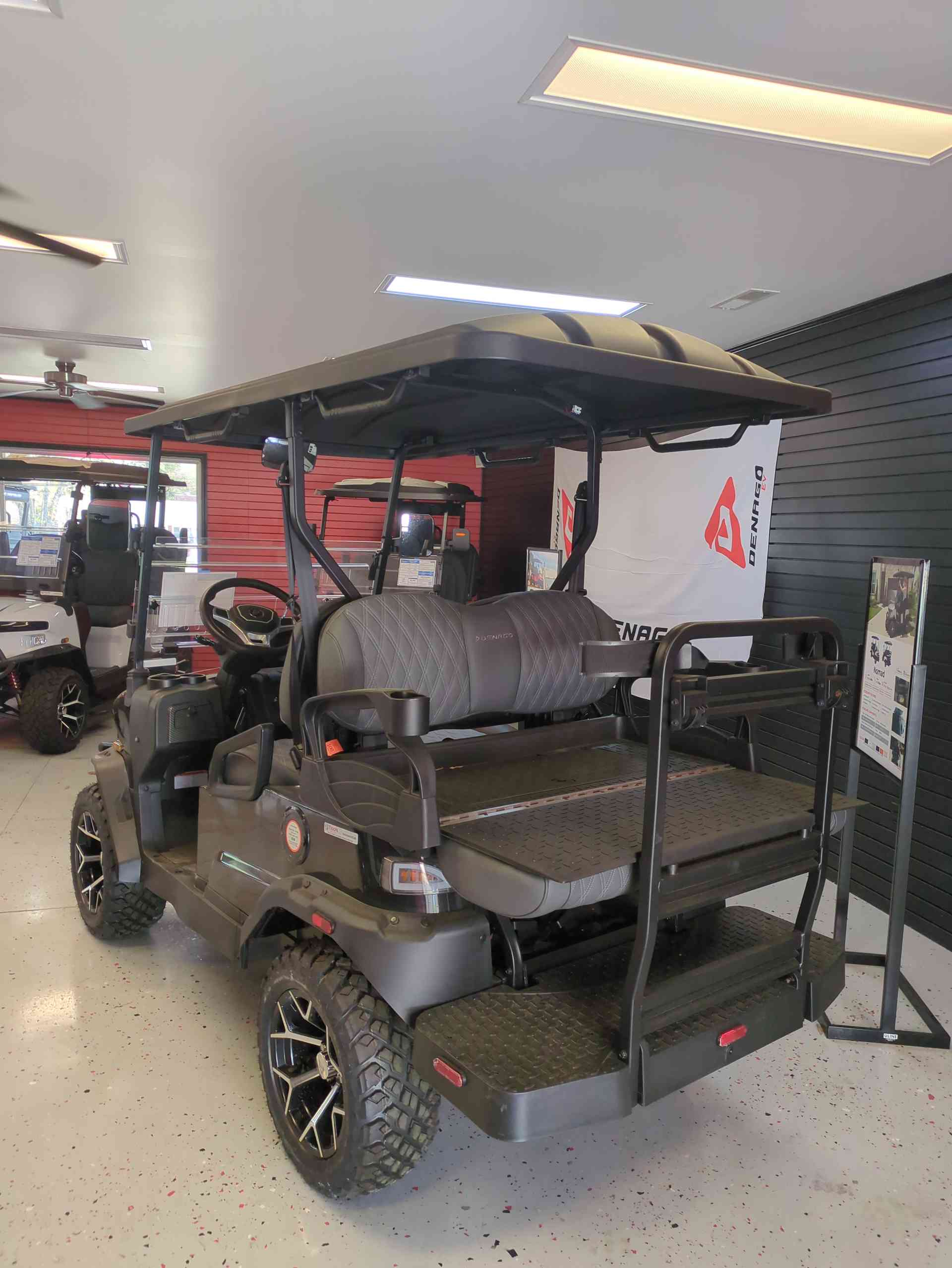 Denago® Nomad Xl Black in Gloucester Point, VA