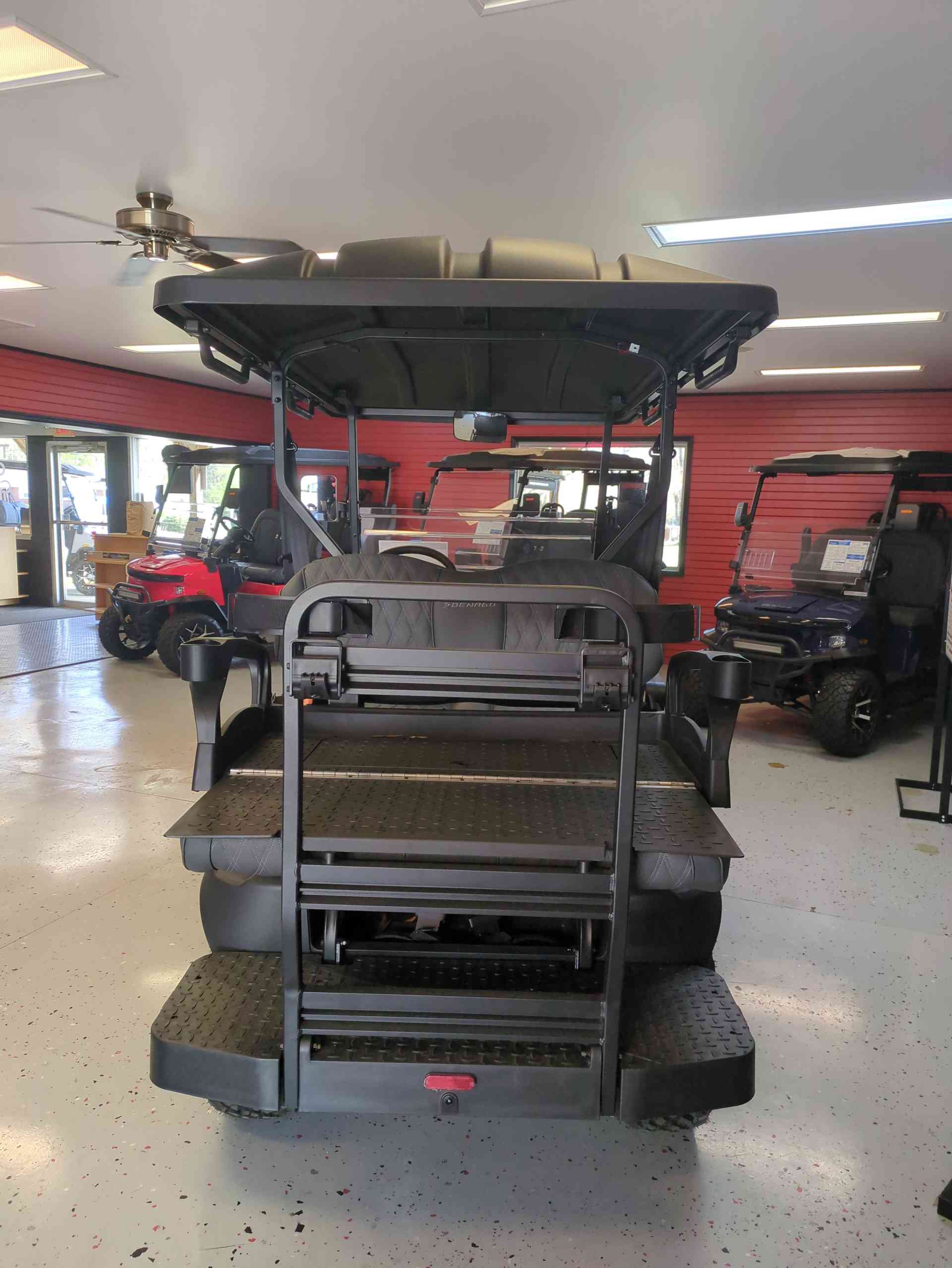 Denago® Nomad Xl Black in Gloucester Point, VA