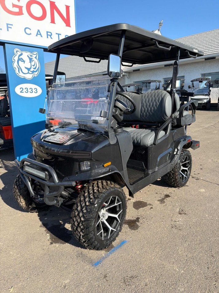 Denago® Nomad Xl Black in Hatfield, PA