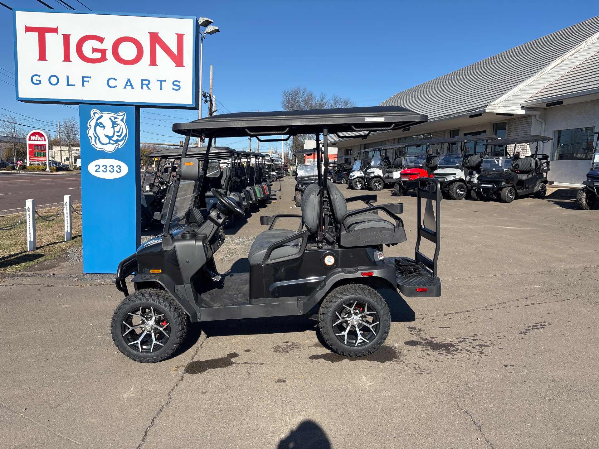 Denago® Nomad Xl Black in Hatfield, PA