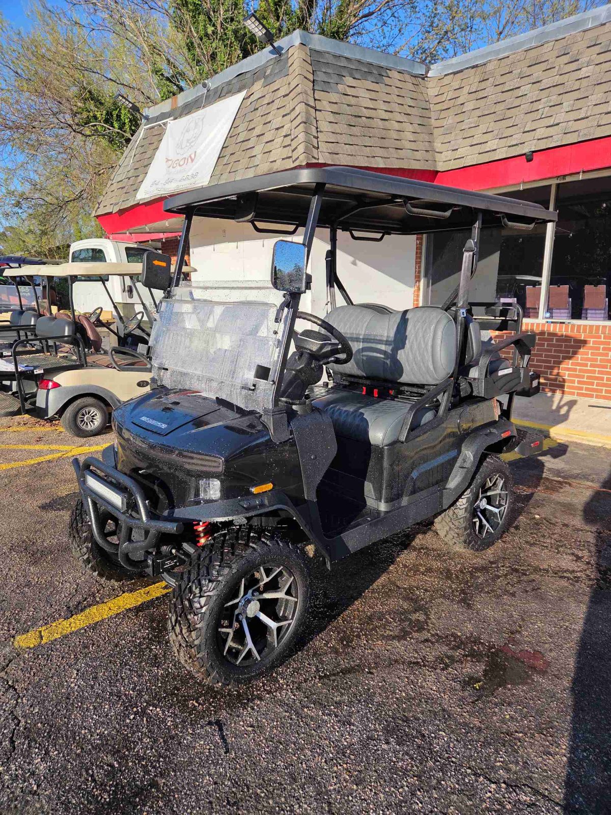 Denago® Nomad Xl Black in Raleigh, NC