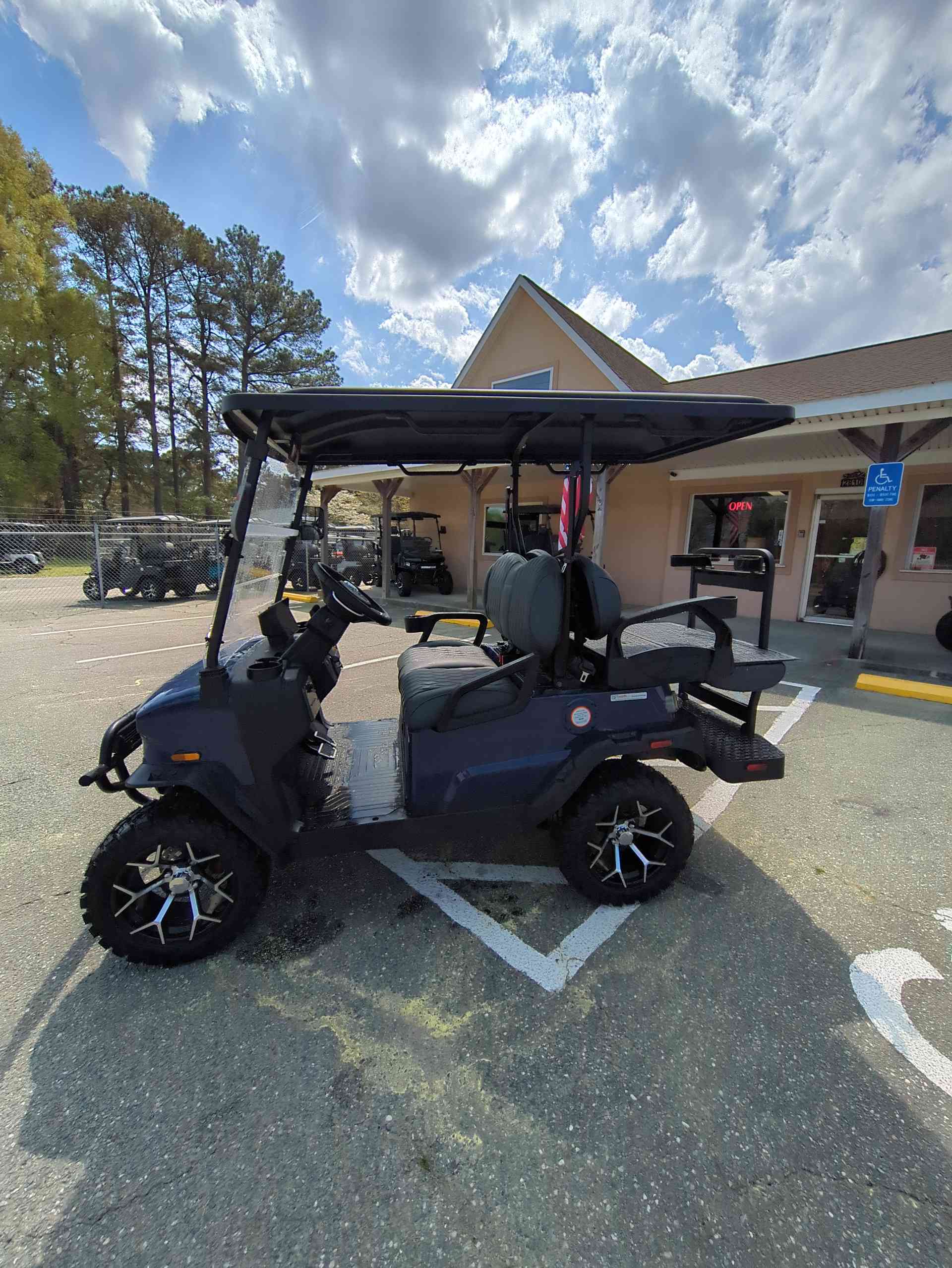 Denago® Nomad Xl Blue in Gloucester Point, VA
