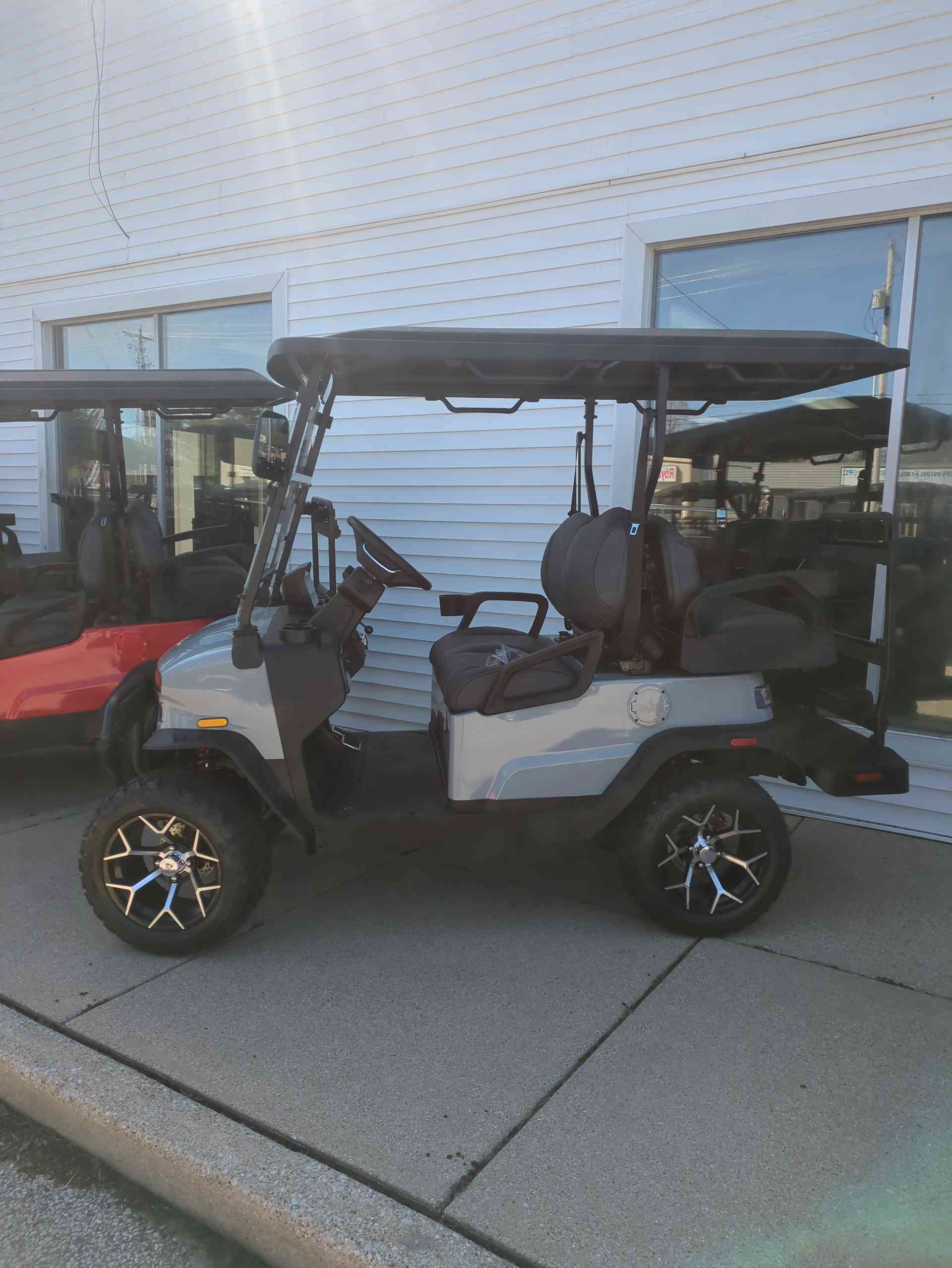 Denago® Nomad Xl Gray in South Bend, IN