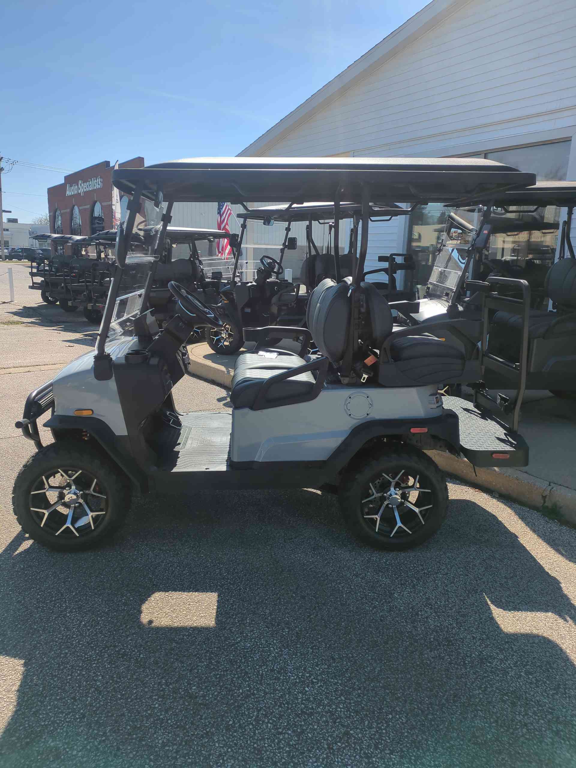 Denago® Nomad Xl Gray in South Bend, IN