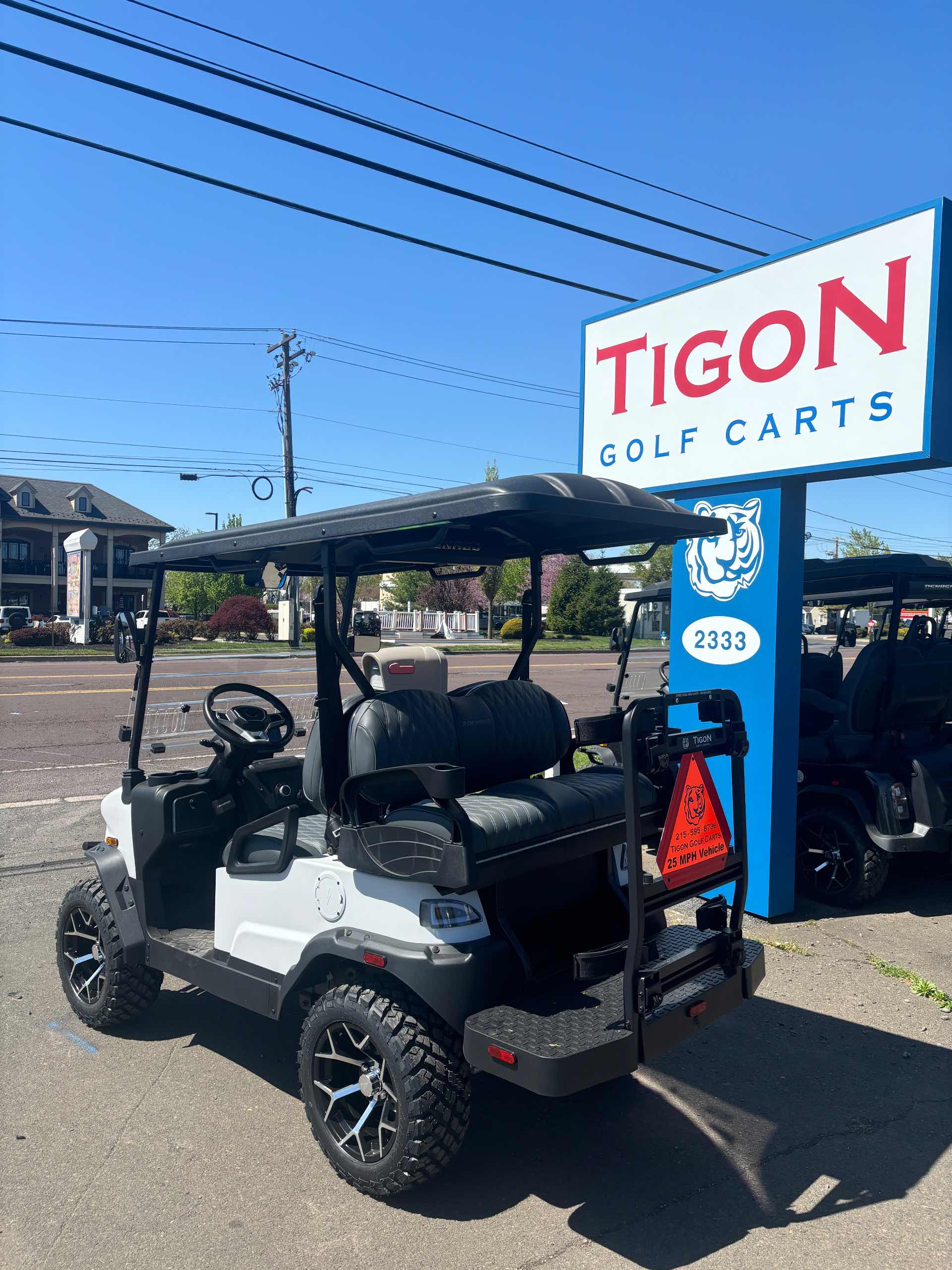 Denago® Nomad Xl Matte White in Hatfield, PA