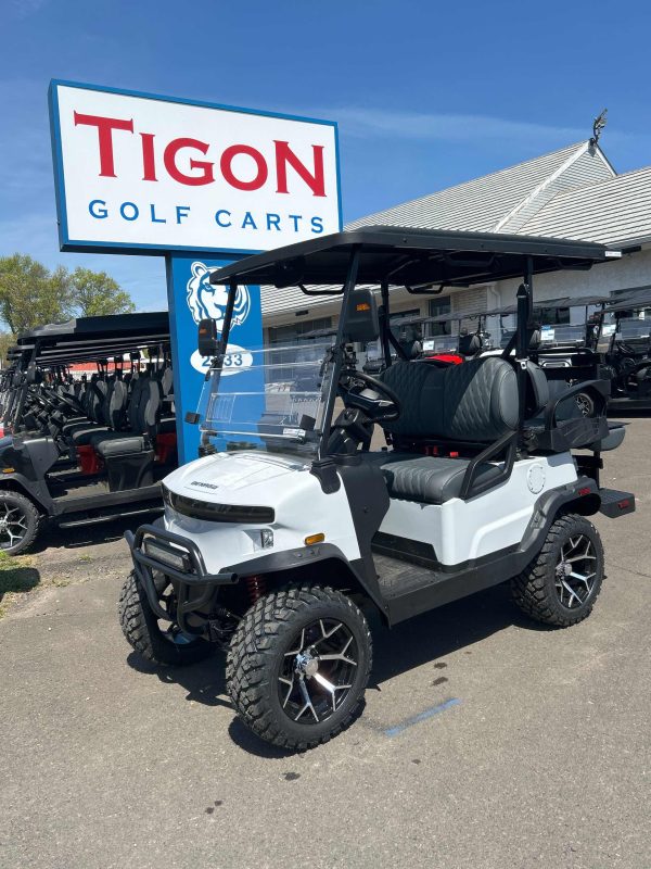 Denago® Nomad Xl Matte White in Hatfield, PA