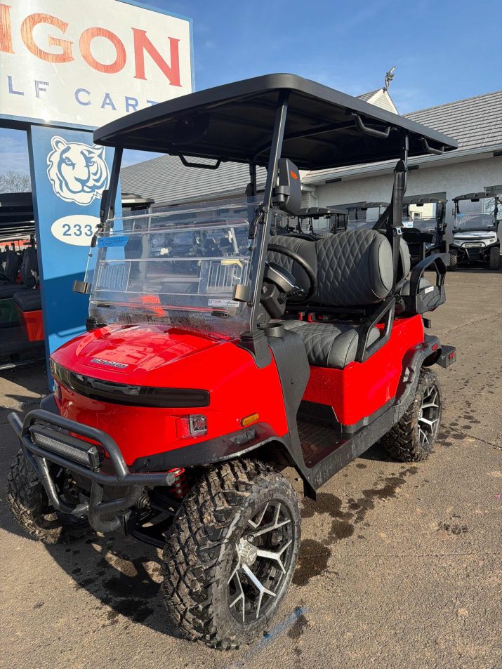 Denago® Nomad Xl Red in Hatfield, PA