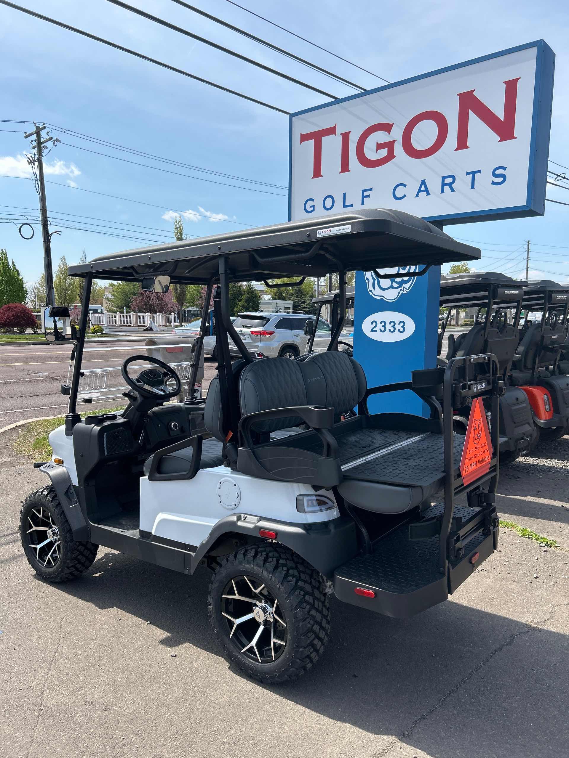 Denago® Nomad Xl White in Hatfield, PA