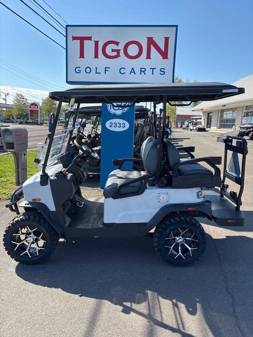 Denago® Nomad Xl White in Hatfield, PA