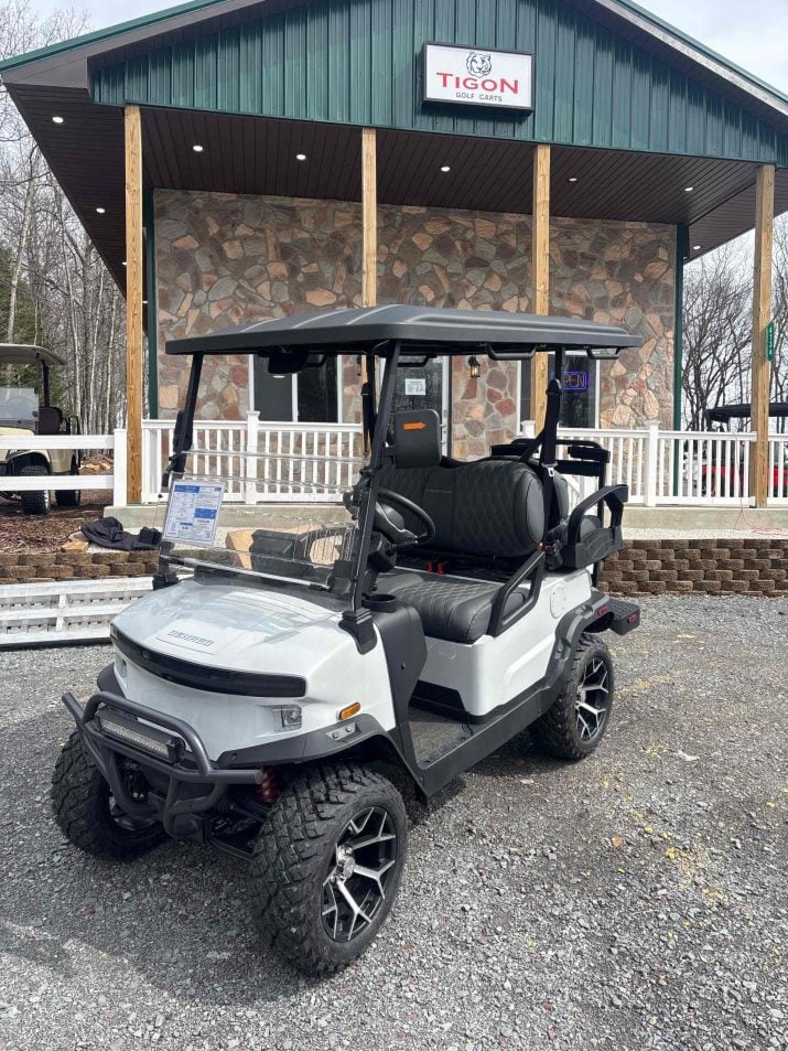 Denago® Nomad Xl White in Long Pond, PA