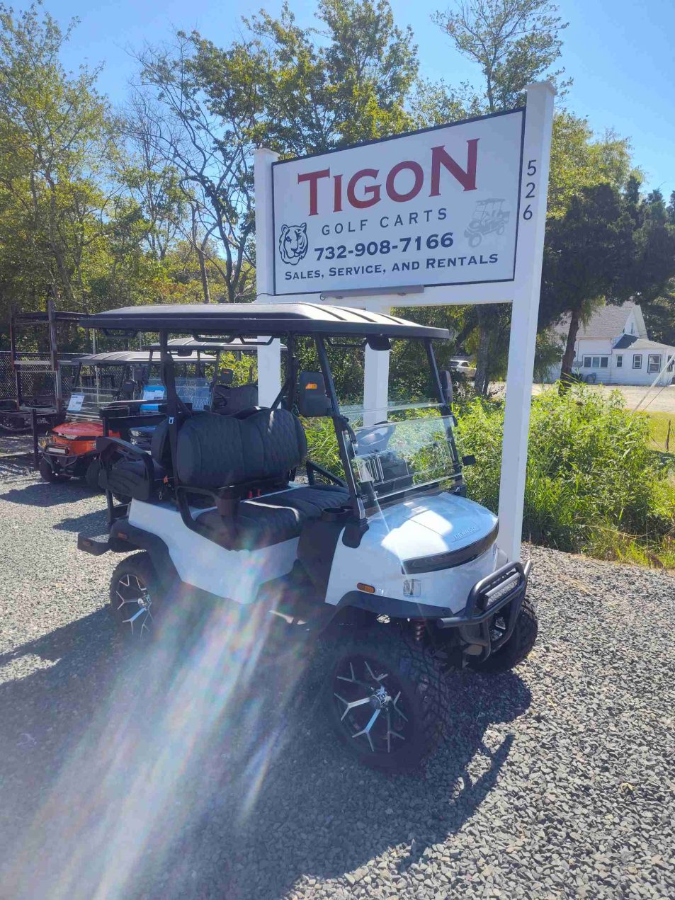 Denago® Nomad Xl White in Waretown, NJ