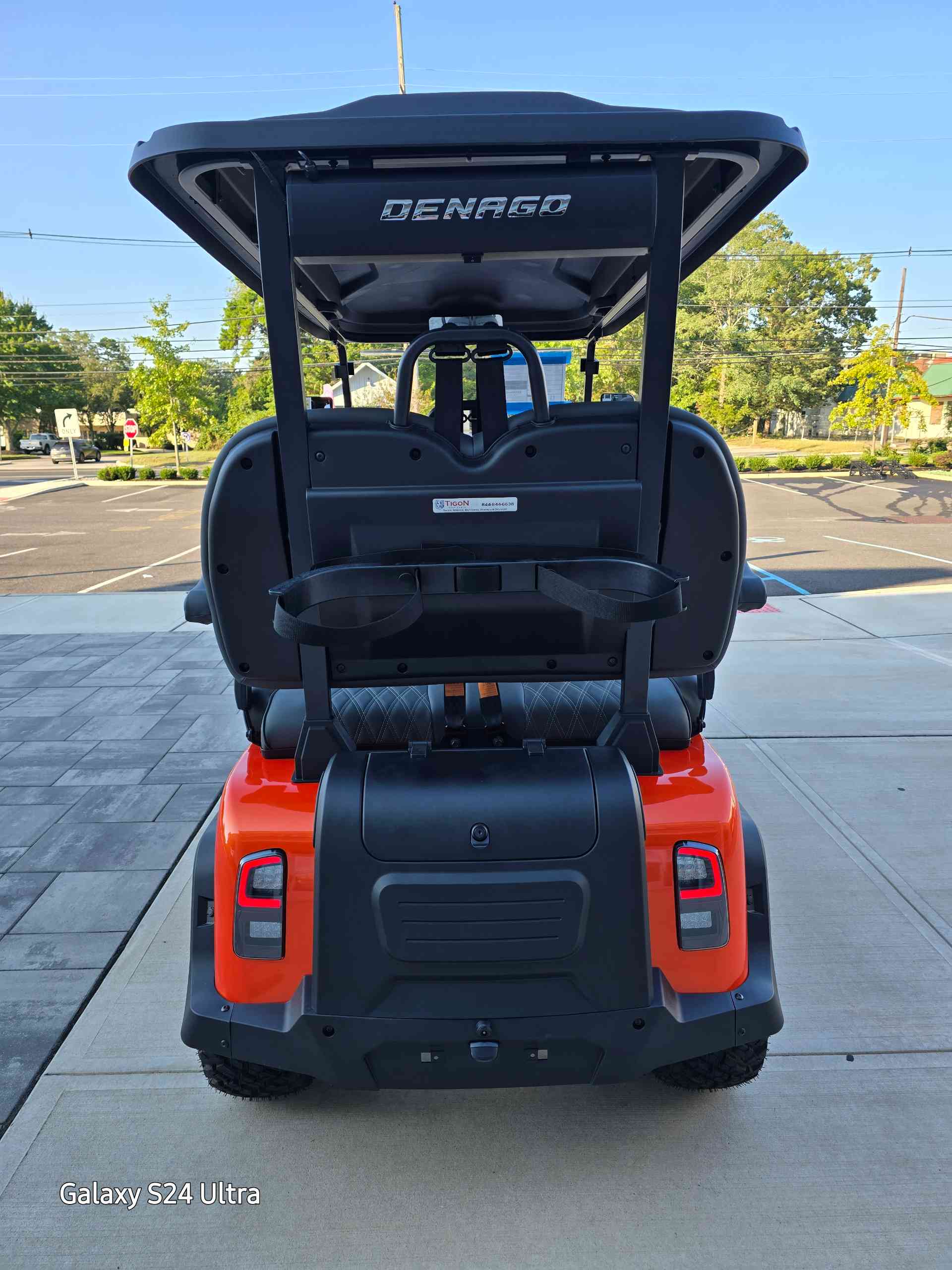 Denago® Rover Xl Lava in Bayville, NJ