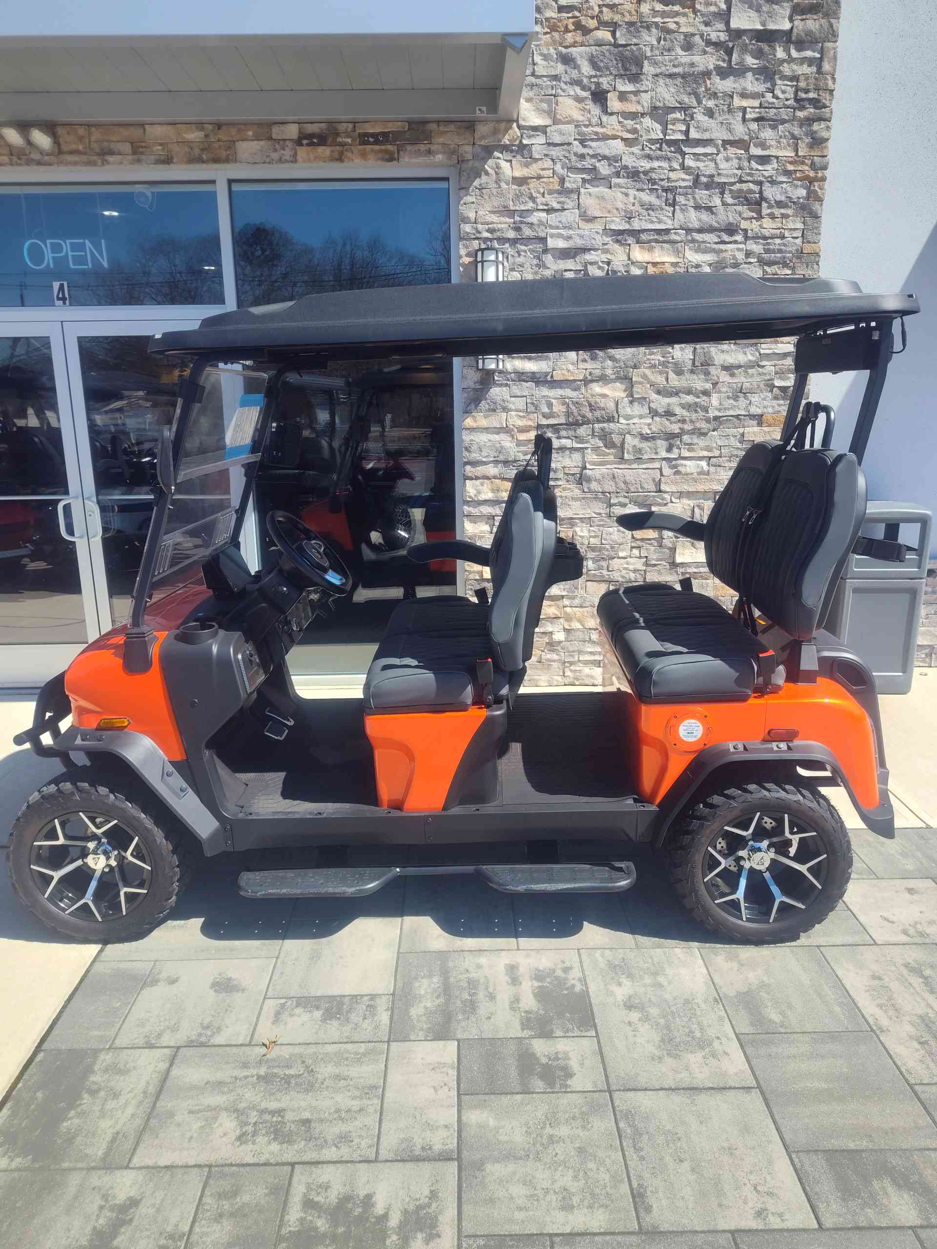 Denago® Rover Xl Lava in Bayville, NJ