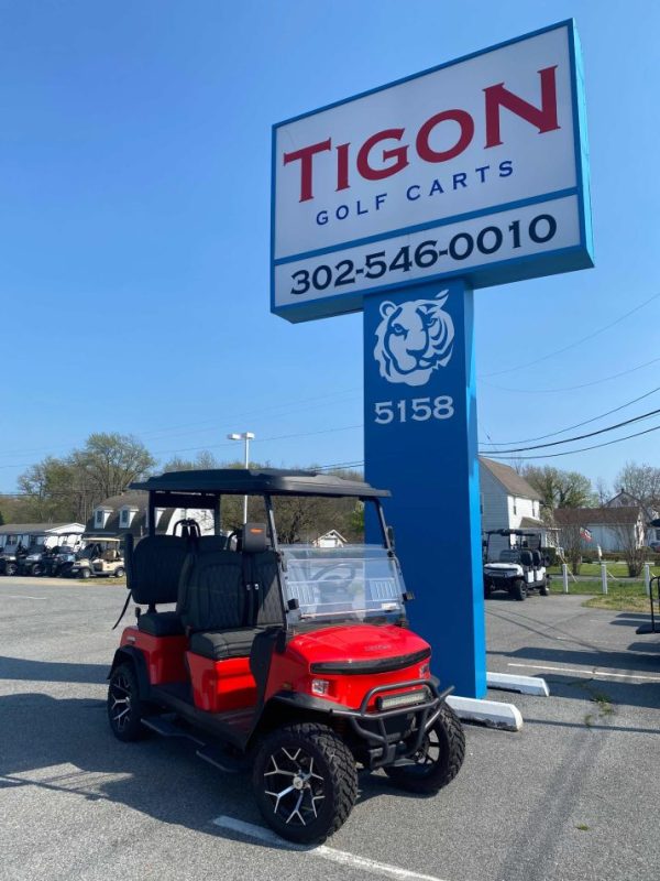 Denago® Rover Xl Red in Dover, DE