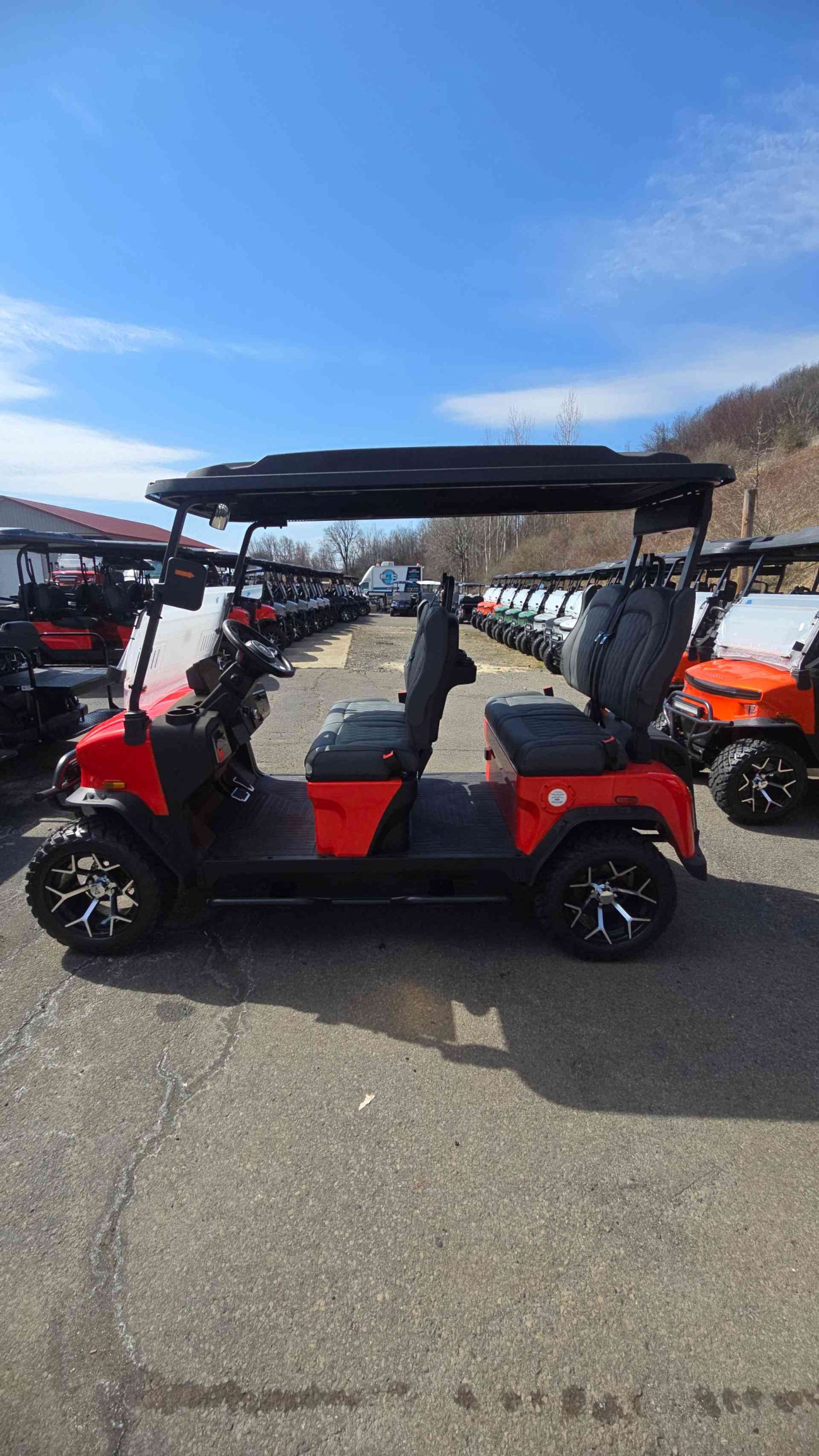 Denago® Rover Xl Scarlet in Scranton, PA