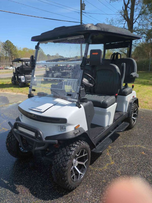 Denago® Rover Xl White in Gloucester Point, VA