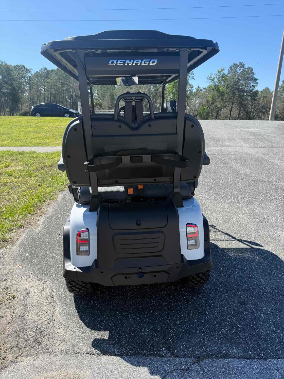 Denago® Rover Xl White in Lecanto, FL
