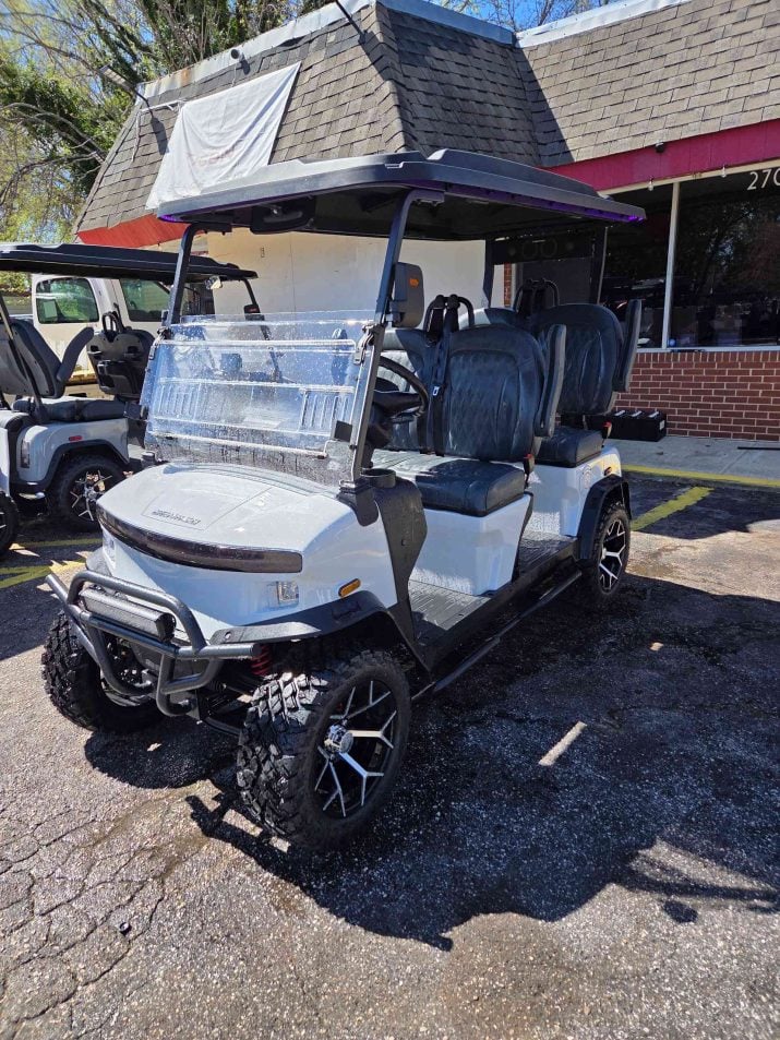 Denago® Rover Xl White in Raleigh, NC