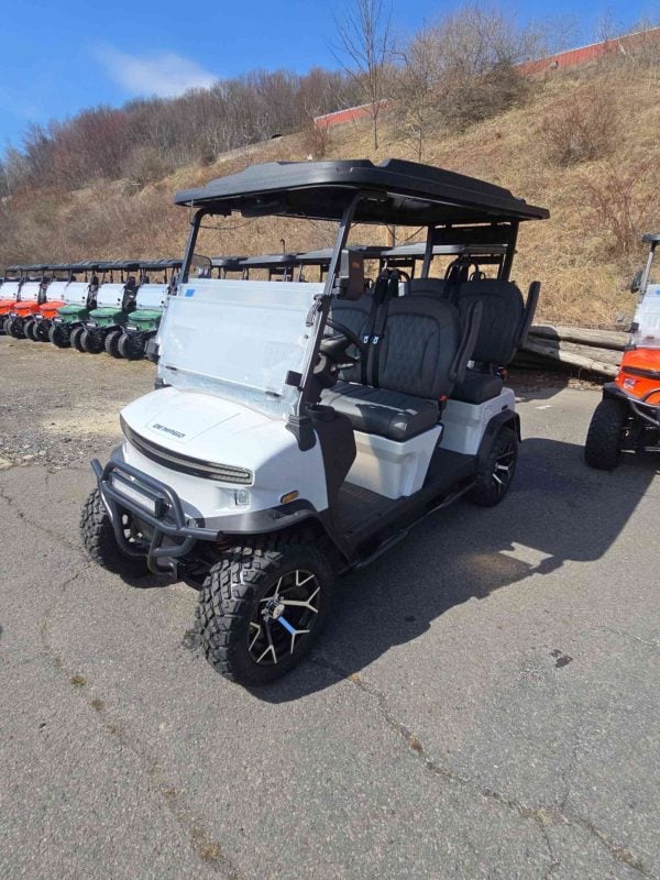 Denago® Rover Xl White in Scranton, PA