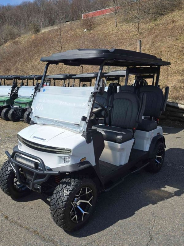 Denago® Rover Xl White in Scranton, PA