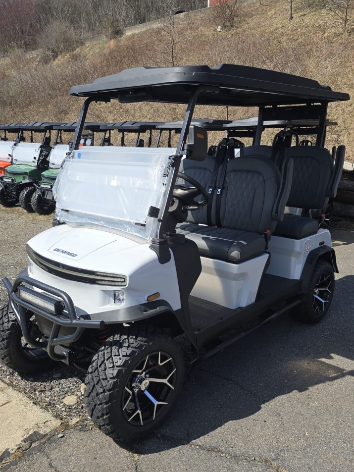 Denago® Rover Xl White in Scranton, PA