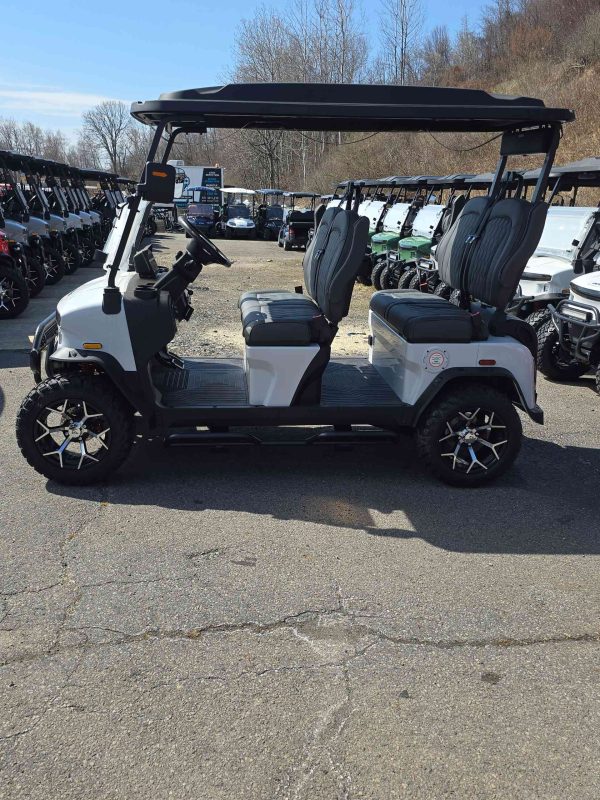 Denago® Rover Xl White in Scranton, PA