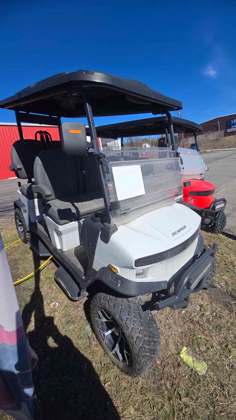 Denago® Rover Xl White in Scranton, PA