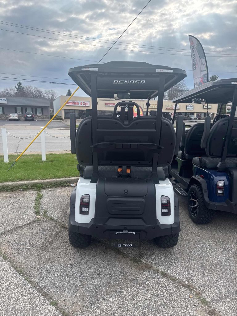 Denago® Rover Xl White in South Bend, IN