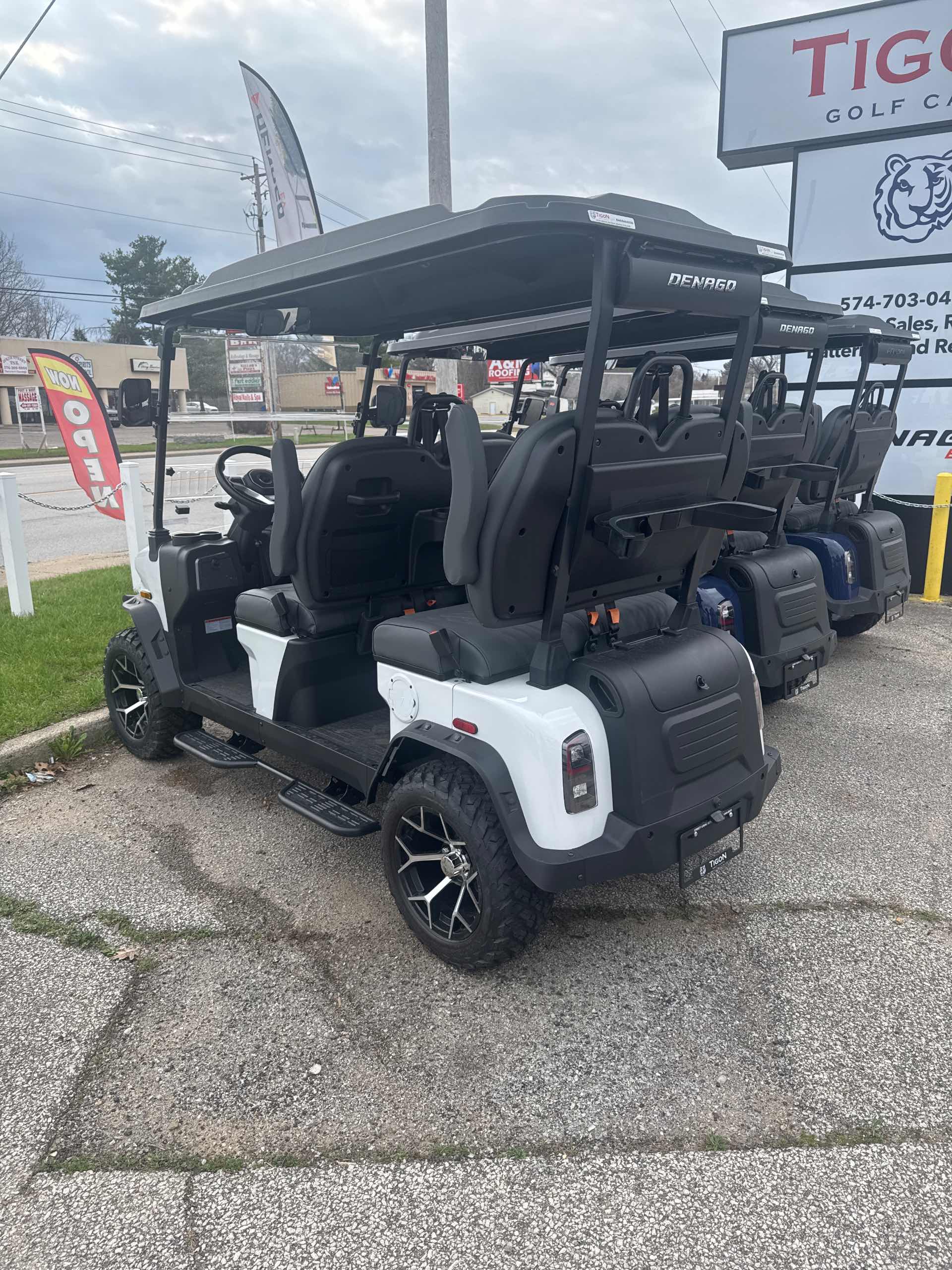 Denago® Rover Xl White in South Bend, IN
