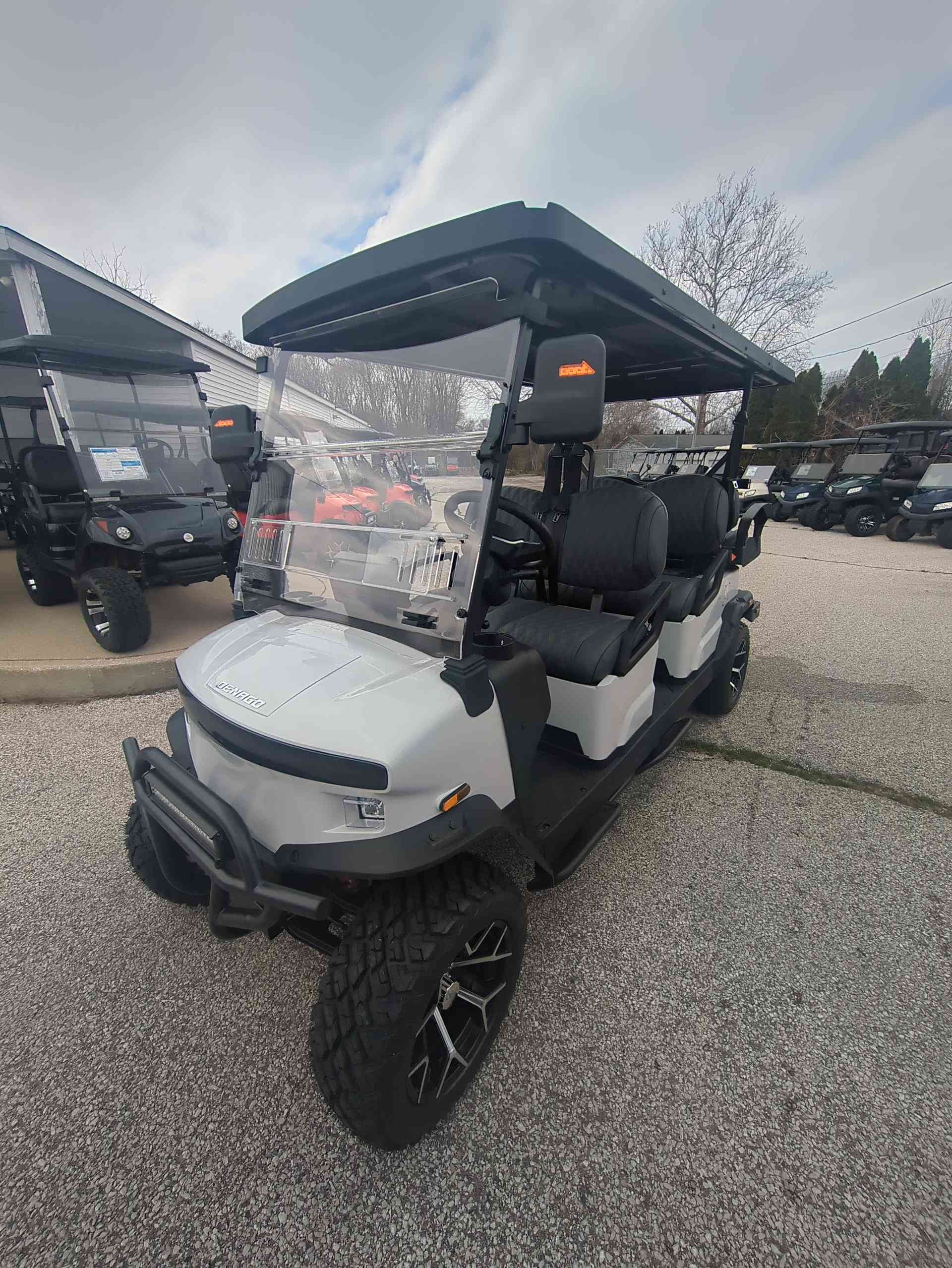 Denago® Rover Xl6 White in South Bend, IN