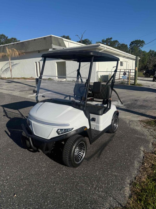 Denago® Scout 2 White in Lecanto, FL