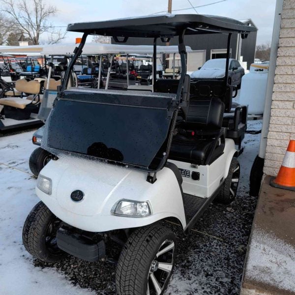 Evolution® Classic 4 Plus Mineral White in Hatfield, PA