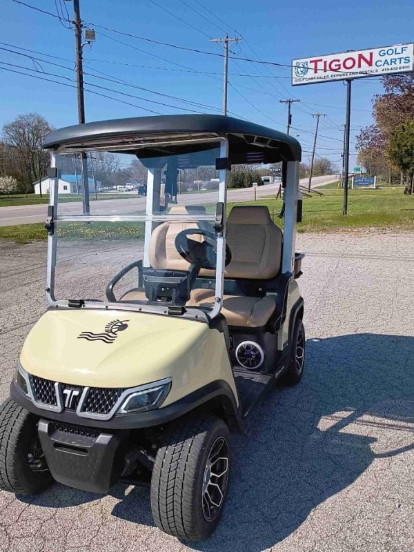 Tara® Spirit Plus Beige in Swanton, OH