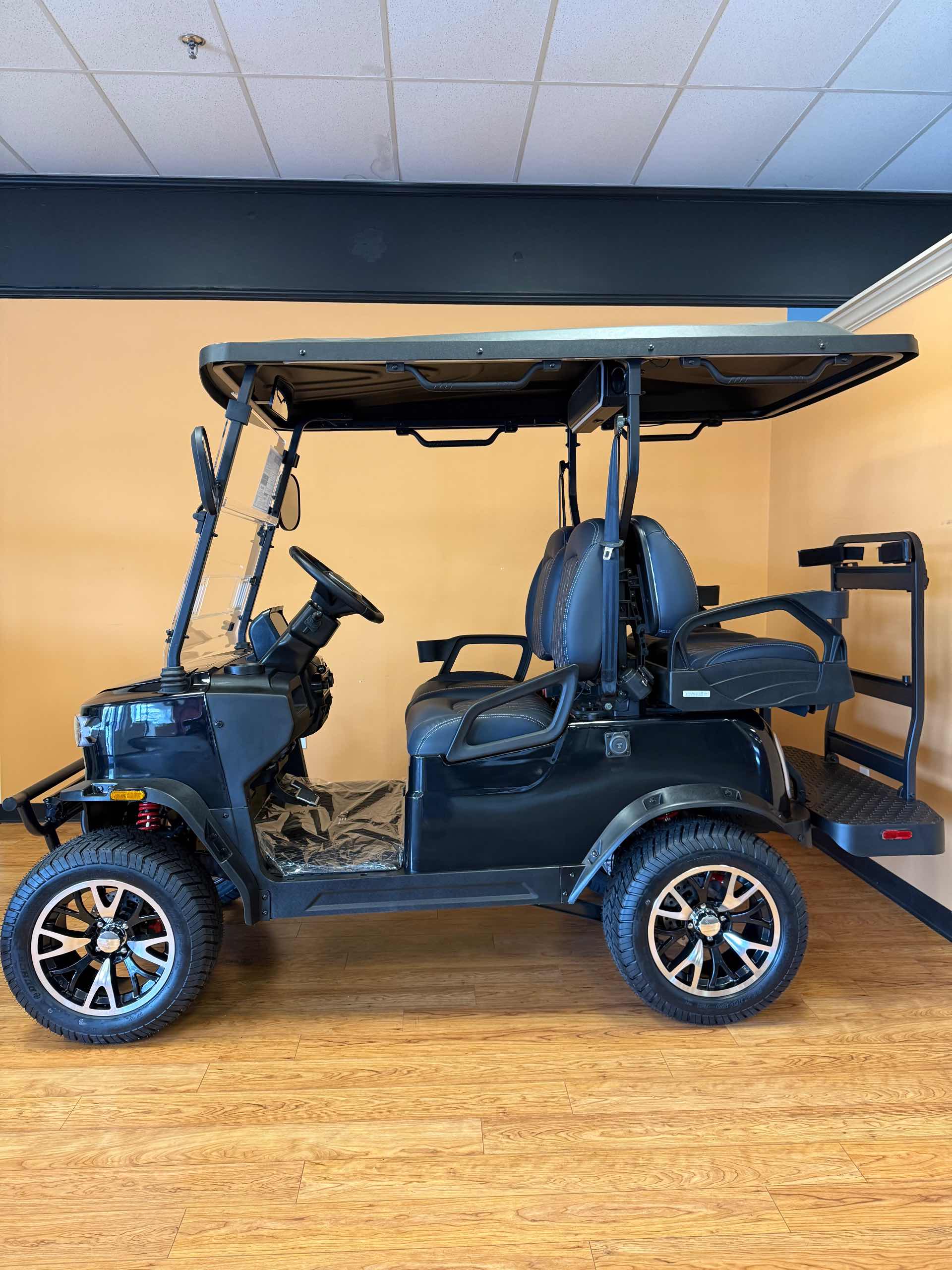 Teko Ev® Turbo Metallic Black in Rio Grande, NJ