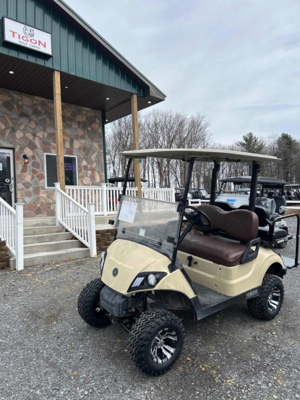 Yamaha® Drive 2 Beige in Long Pond, PA