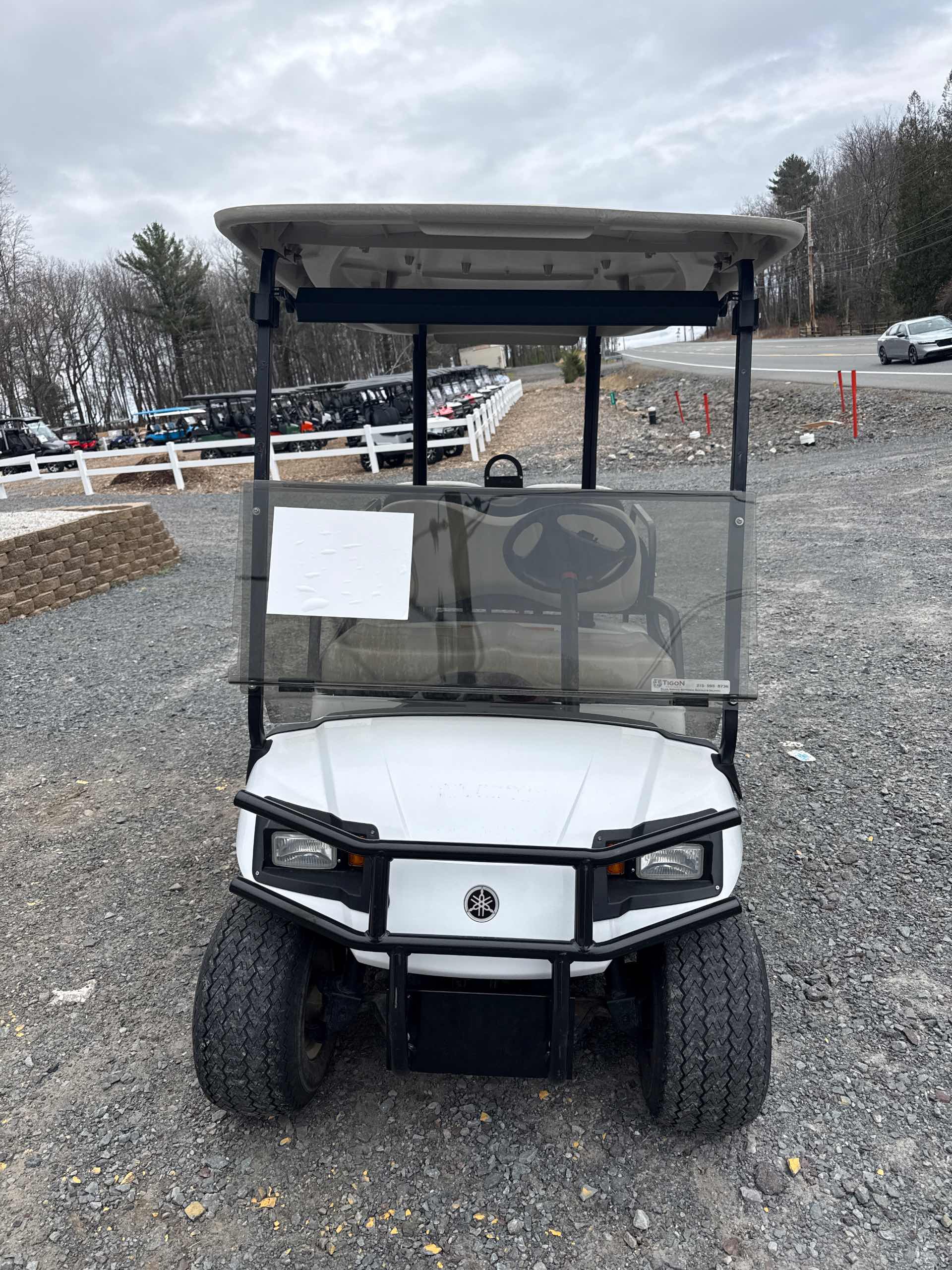 Yamaha® G22 White in Long Pond, PA