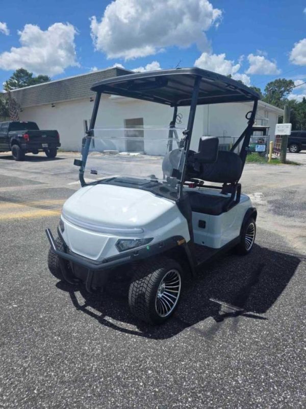 Denago® Scout 2 White in Lecanto, FL